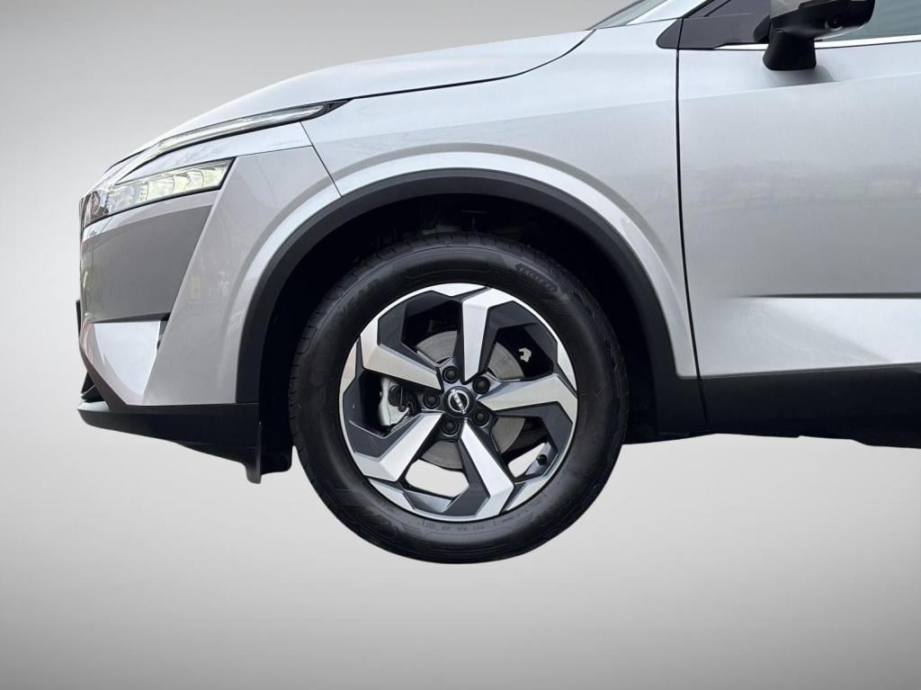Nissan Qashqai 1.3 mhev n-connecta design pack