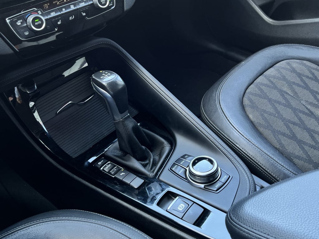 BMW X1 sdrive18i centennial high executive