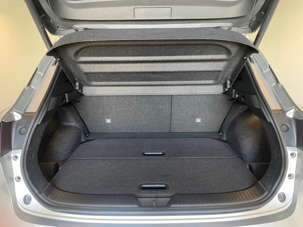 Nissan Qashqai 1.3 mhev xtronic n-connecta