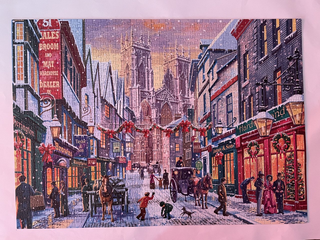 Puzzel Falcon: Christmas in york 11277