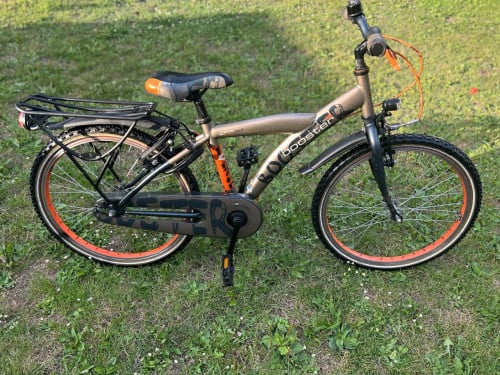 Loekie Booster  jongensfiets 22 inch