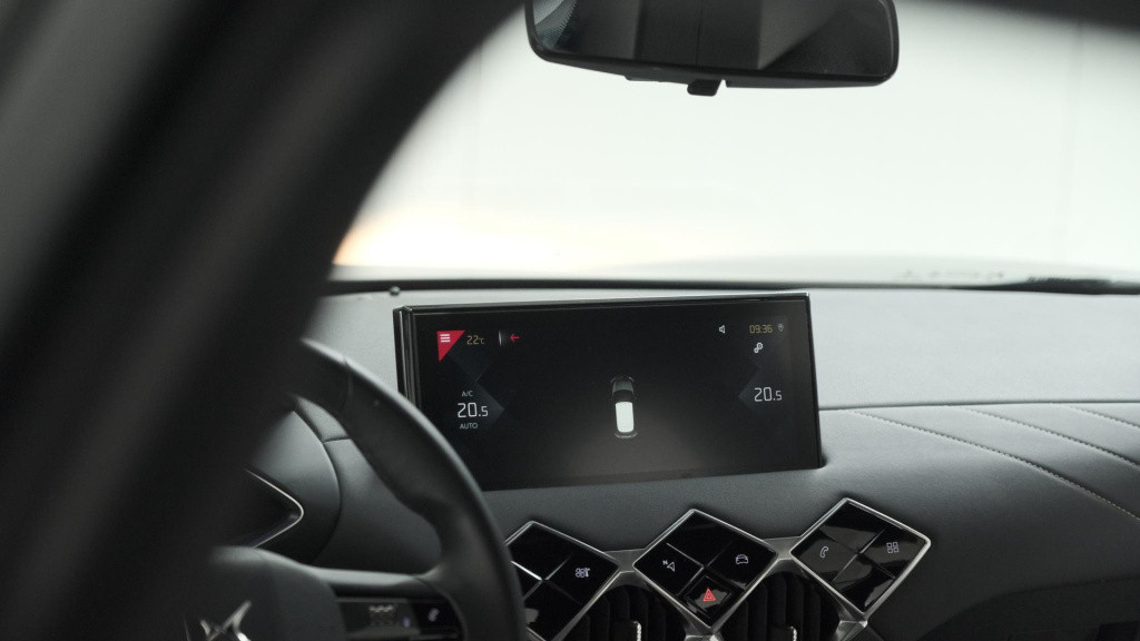 Ds Ds 3 crossback puretech 100 montmartre | parkeersensoren | apple carplay