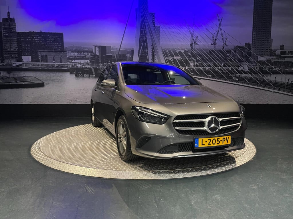 Mercedes-Benz B-Klasse 250 e *pano*stoelkoeling/verwarming*camera*apple/and