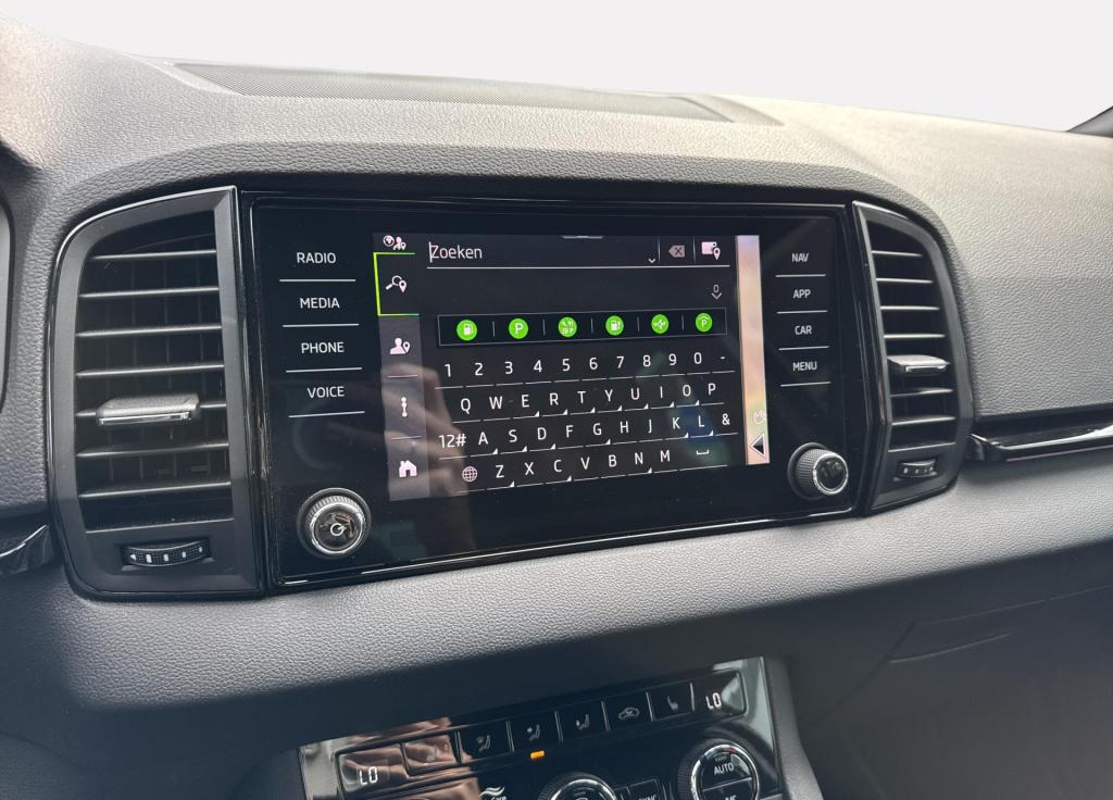 Skoda Karoq 1.5 tsi act sportline business