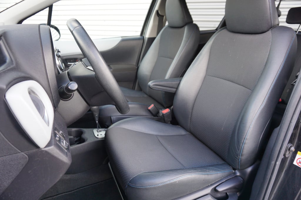 Toyota Yaris 1.5 full hybrid dynamic airco / camera / elektr. ramen / lm ve