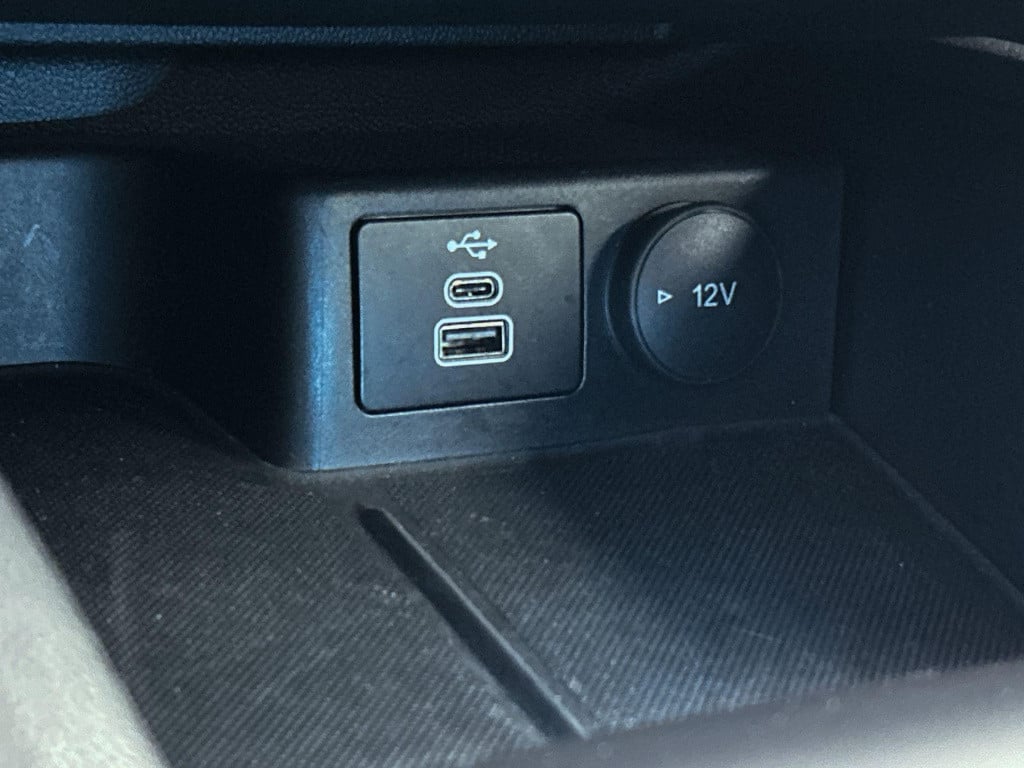 Ford Focus wagon 1.0 ecoboost hybrid st-line | automaat | climate control |
