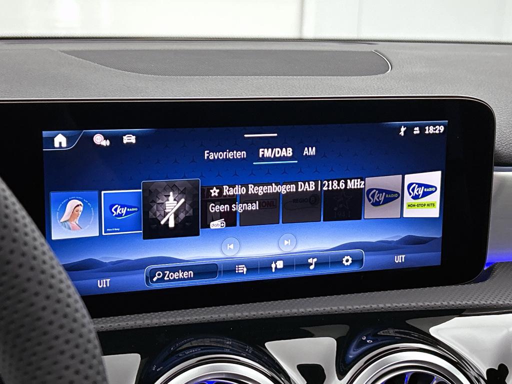 Mercedes-Benz A-Klasse 250 e business solution amg | amg line plus pakket |