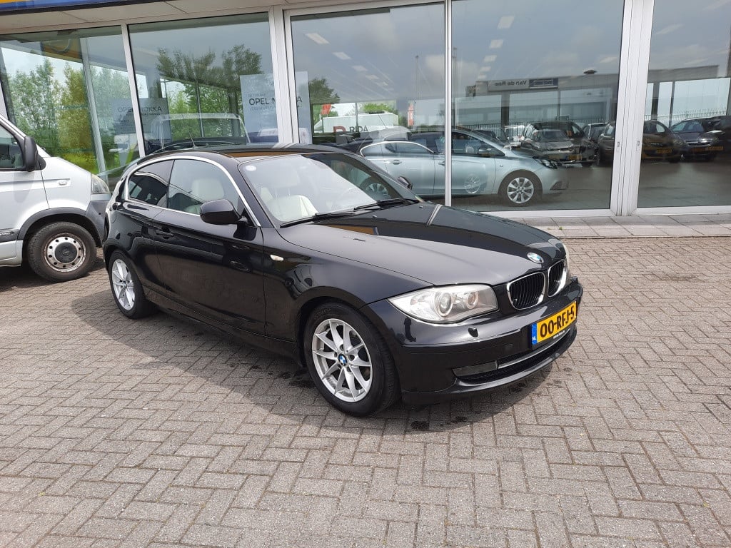 BMW 1 Serie 116i effdyn.bnsl.ued