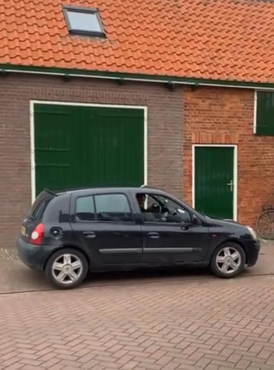 Renault Clio – APK juli '26 – rijdt niet – voor onderdelen / hobby