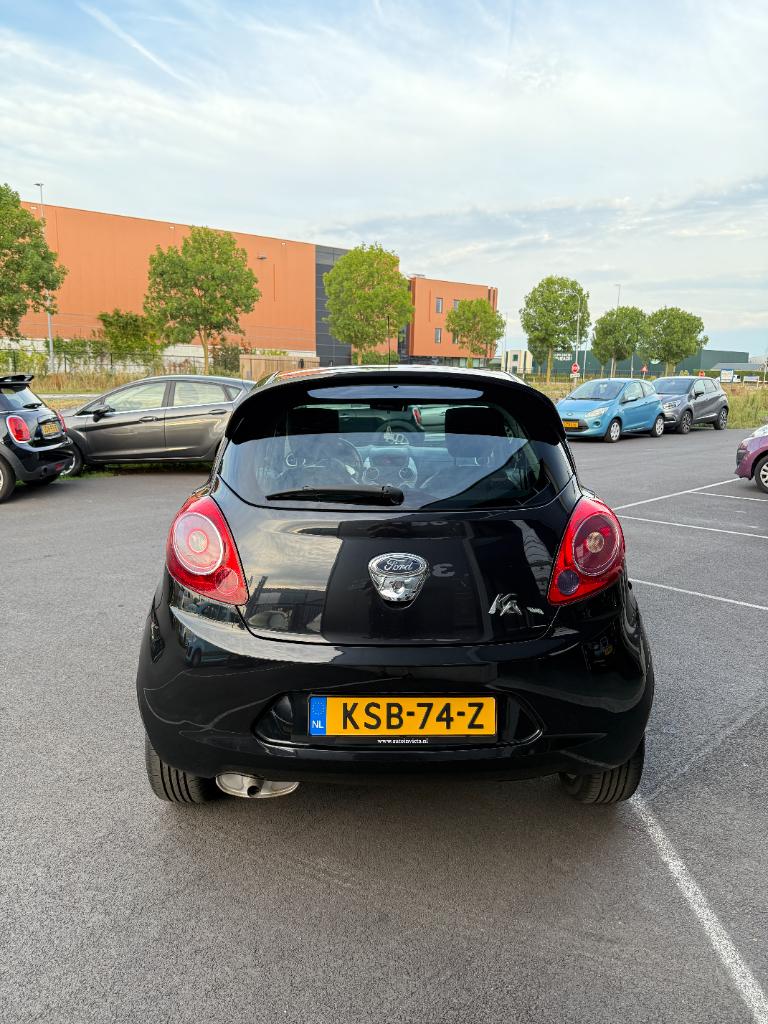 Ford KA 1.2 titanium - full option - lage kmstand