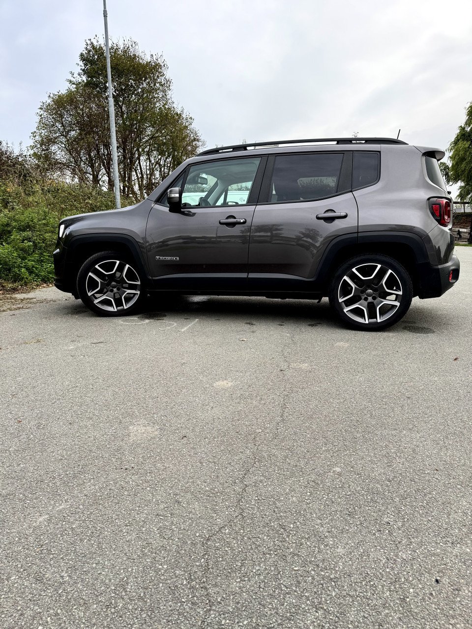Jeep Renegade 1.0 T Limited | Leder | Pano | NL-auto | APK 09-2027