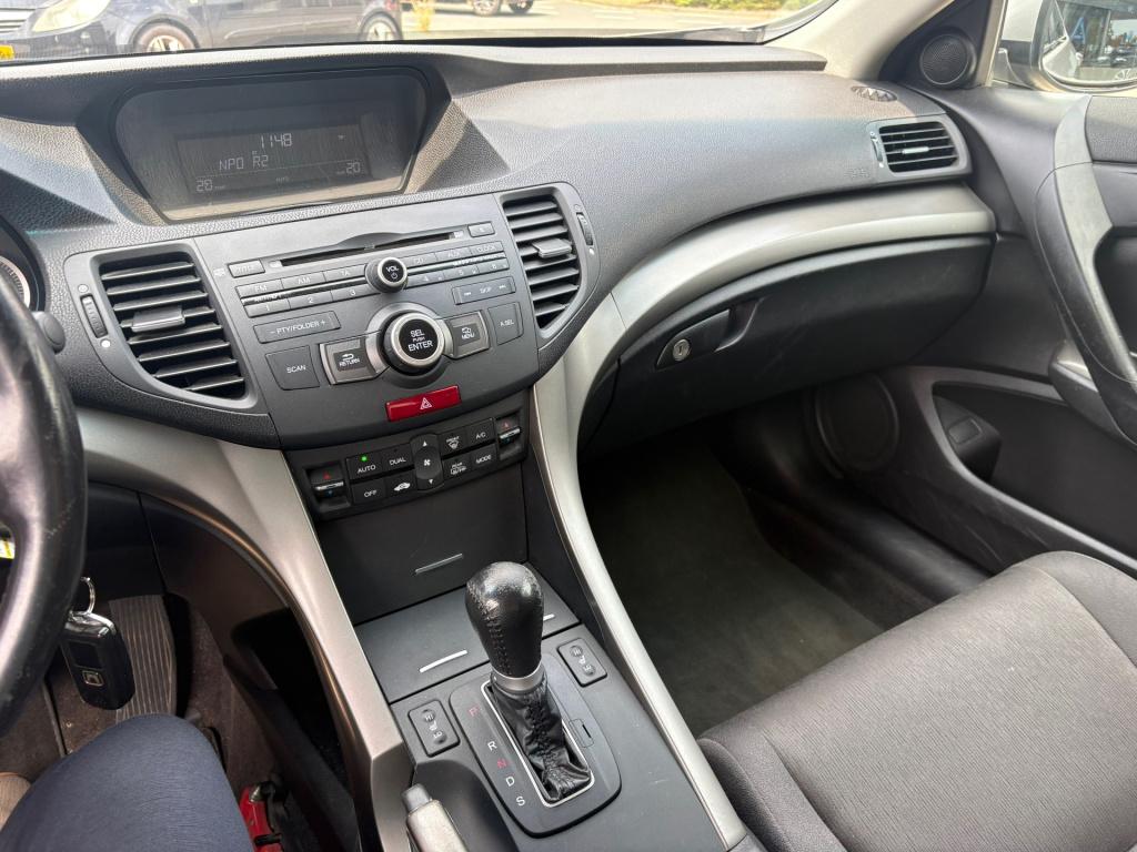 Honda Accord 2.0i elegance