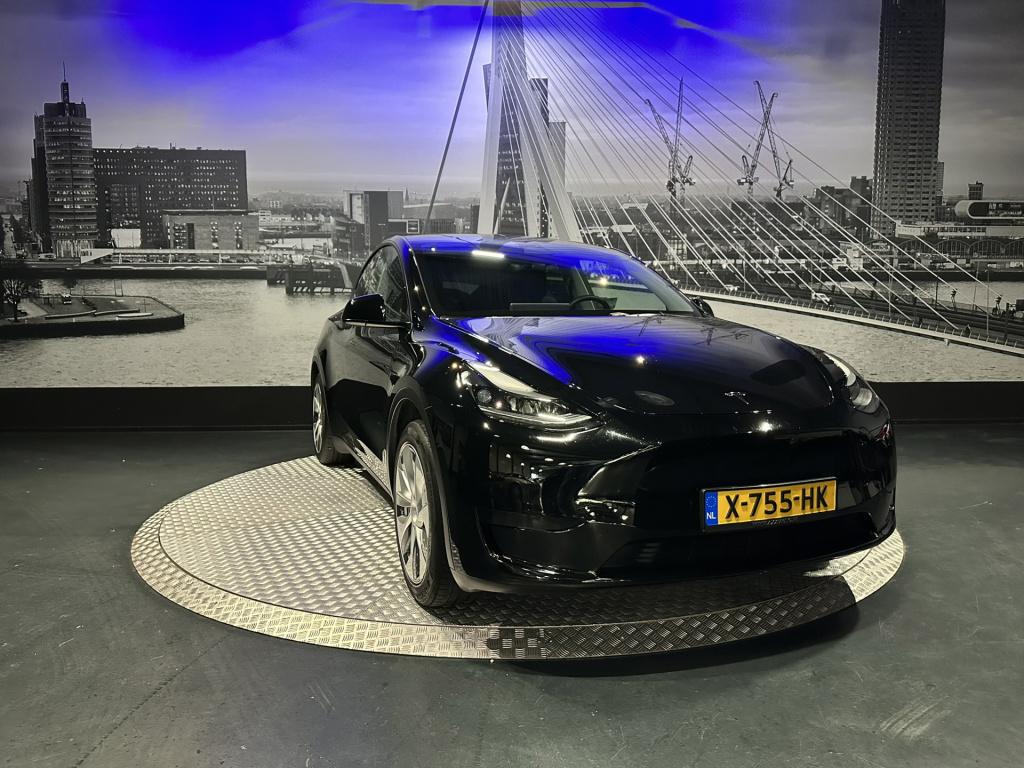 Tesla Model Y rwd 58 kwh *origineel nl*trekhaak*pano*