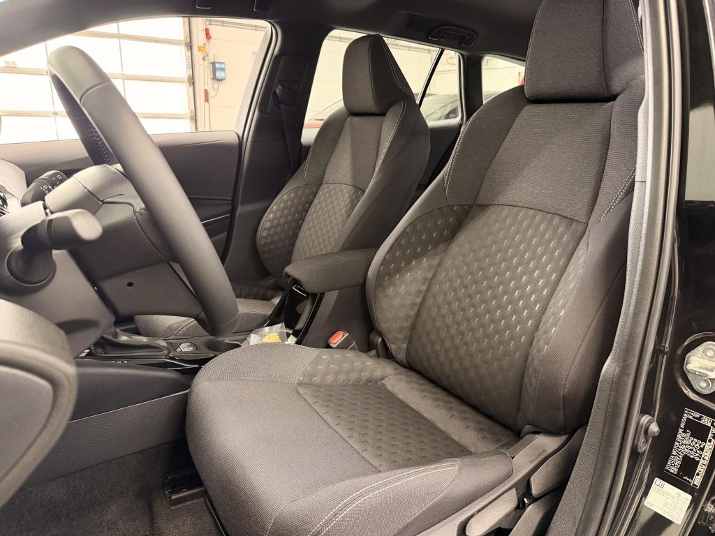 Toyota Corolla Touring Sports 140 hybrid active aktie model !!!