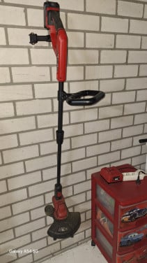 Skill  grastrimmer met accu