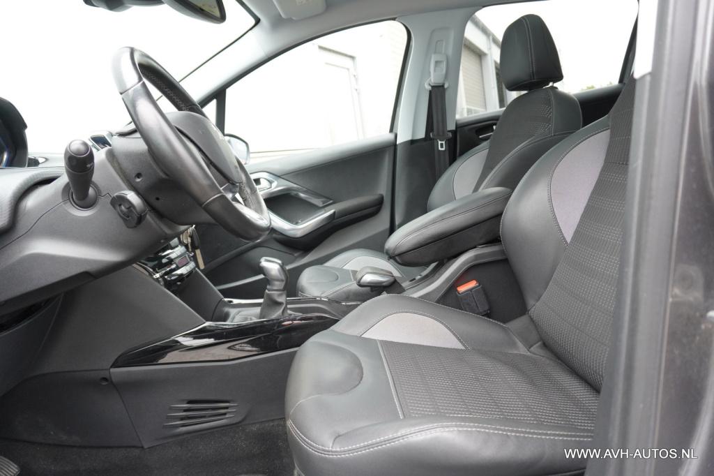 Peugeot 2008 1.2 puretech allure