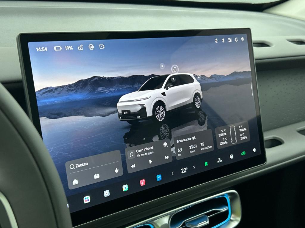 Leapmotor B10 design promax 67.1 kwh | demo auto | ** beschikbaar per 01-05