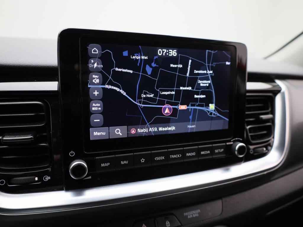Kia Stonic 1.0 t-gdi mhev dynamicplusline | lmv | navigatie | parkeer senso