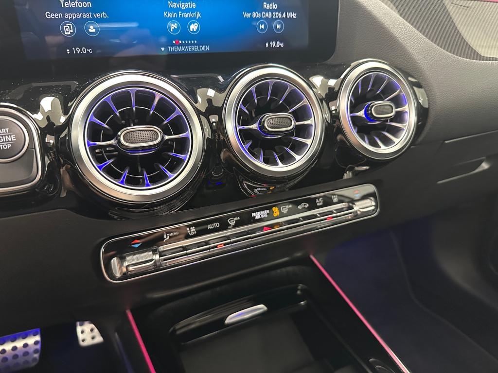 Mercedes-Benz Gla-klasse 250 e amg night | memory | panoramadak | multibeam