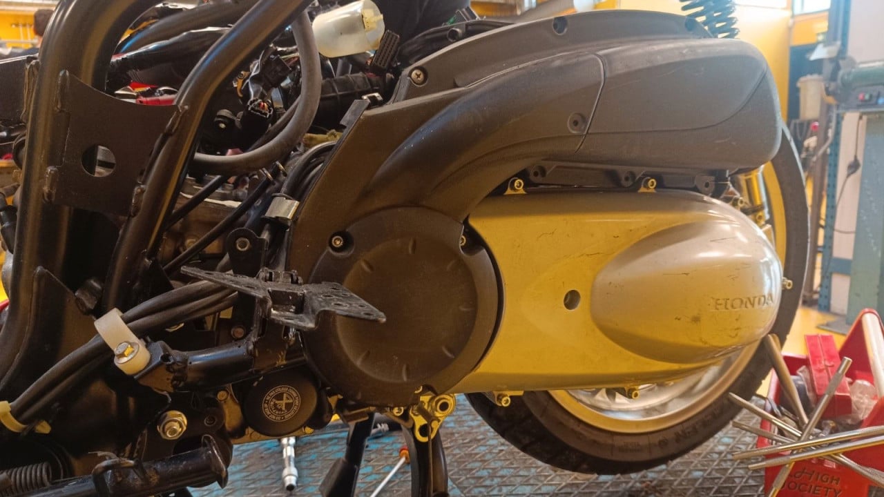 Honda 300 i onderdelen