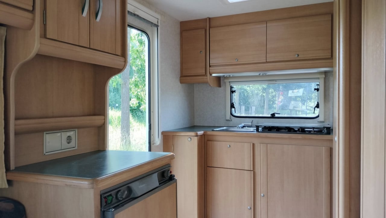 Swift Toscane met MOVER en luifel