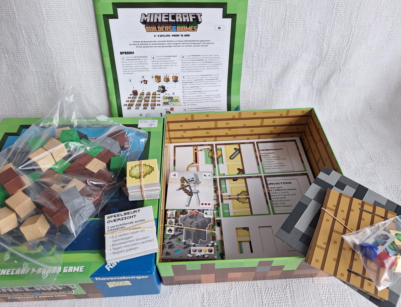 Minecraft Builders & Biomes