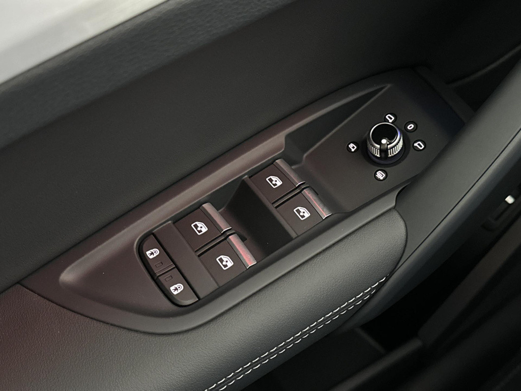 Audi Q5 50 tfsi e s edition competition