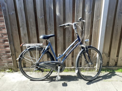 Damesfiets * GAZELLE * PHOENIX ** MONTEGO ** en RIVEL