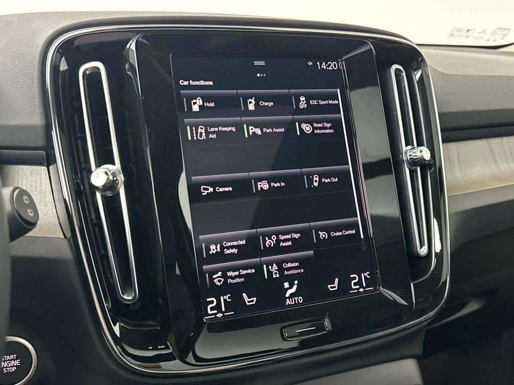 Volvo XC40 t4 211pk recharge inscription| pano| trekhaak| 360camera| adap.c
