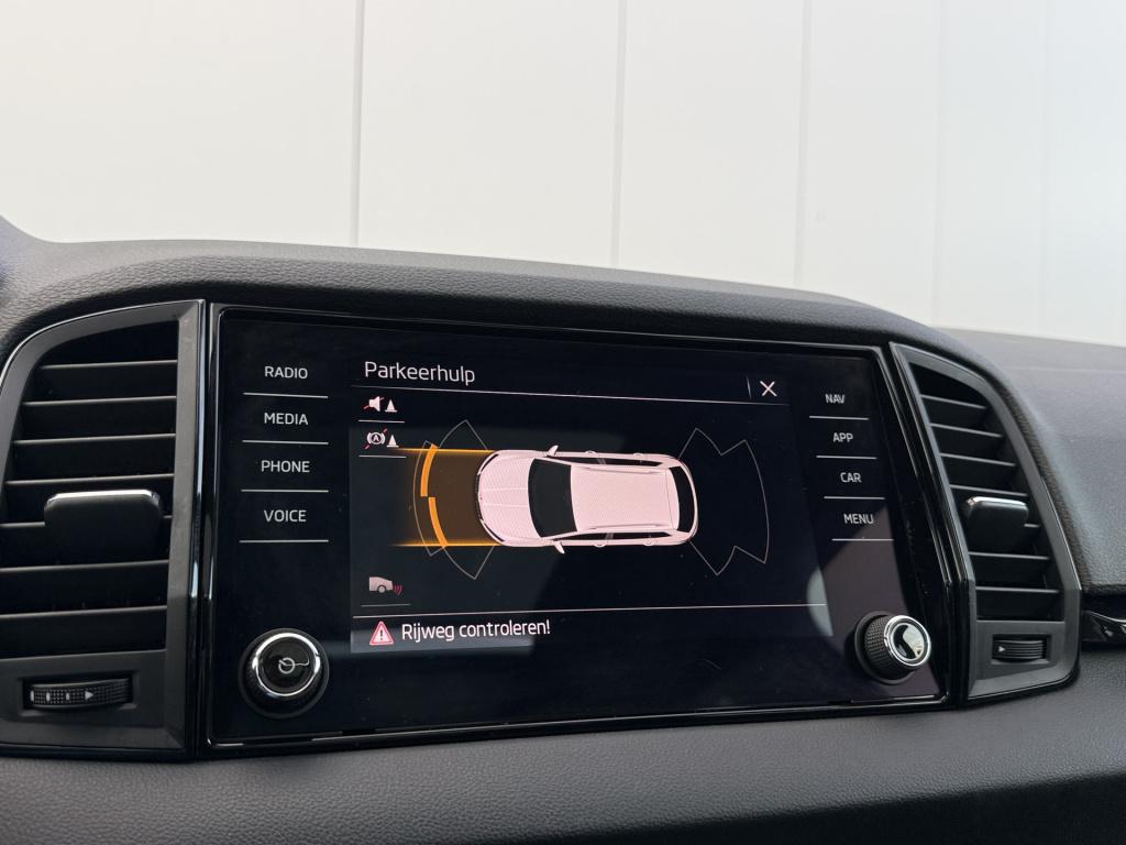 Skoda Karoq 1.5 tsi 150pk act dsg sportline | pano dak | acc | camera