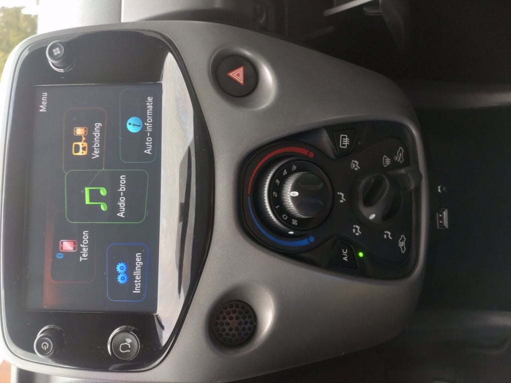 Toyota Aygo 1.0 vvti x-play