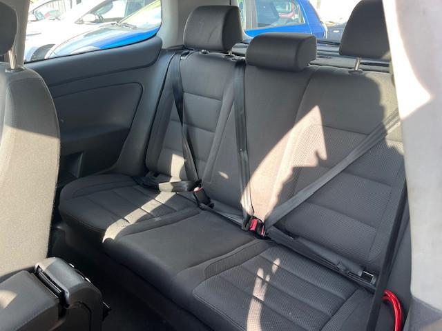 Volkswagen Golf 1.6 FSI Sportline Airco