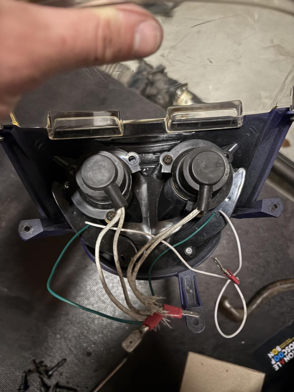 Piaggio Zip boos/blij kijker