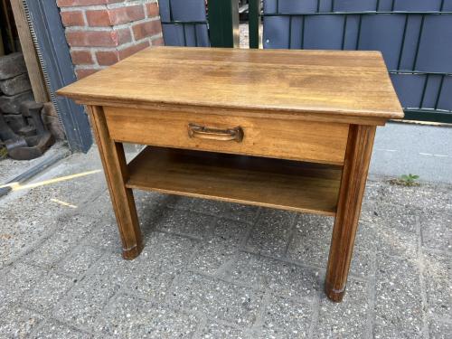 Deens teakhouten bijzettafeltje Vintage