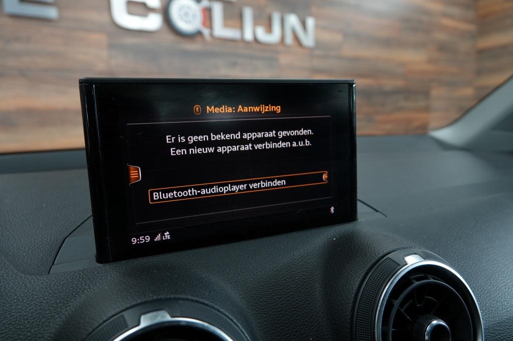 Audi Q2 1.0 tfsi sport | pdc | 19" | driveselect |