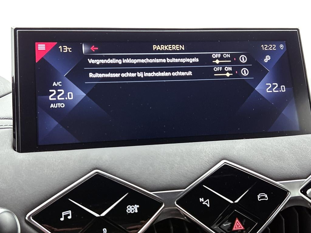 Ds Ds 3 crossback 130 pk automaat grand chic | adaptive cruise | leder | he