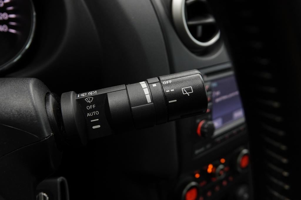 Nissan Qashqai 2.0 connect edition | cruise | pano | automaat |