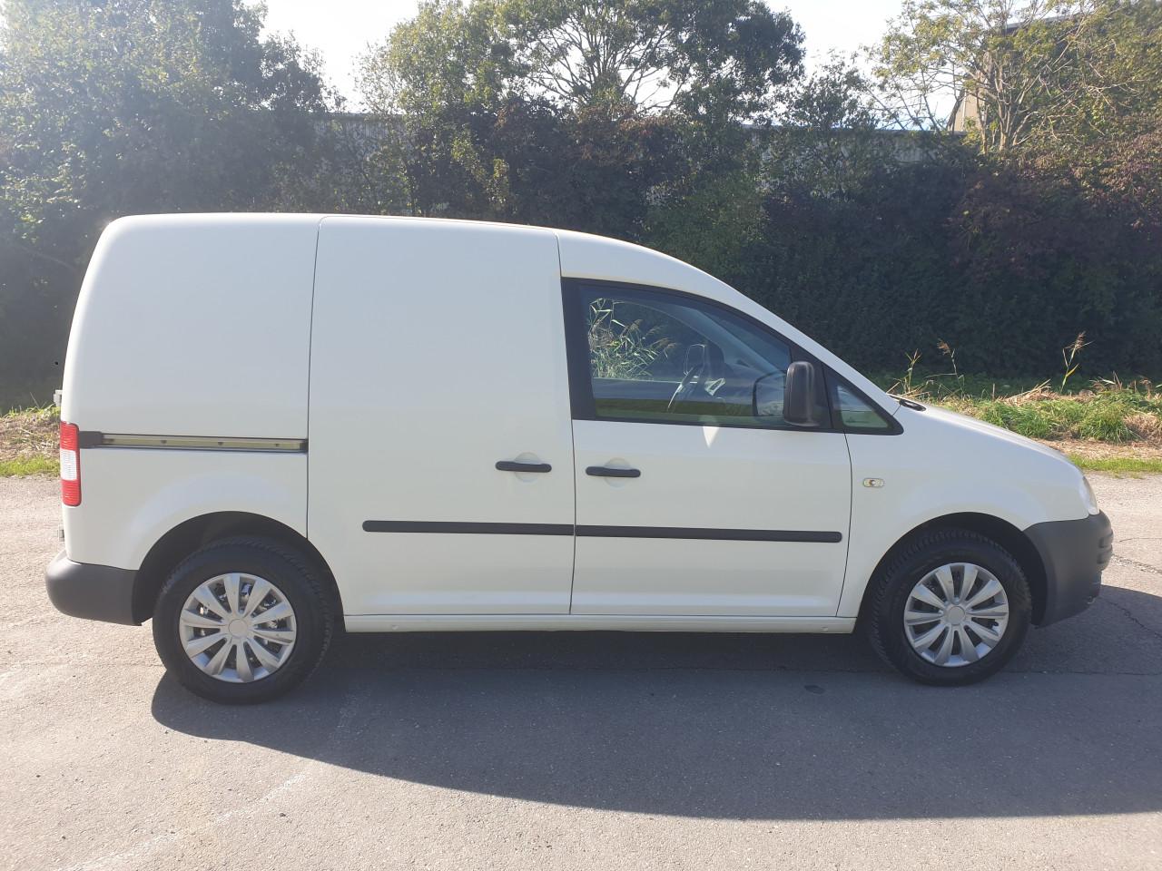Volkswagen caddy 1.9 tdi 2010 apk airco