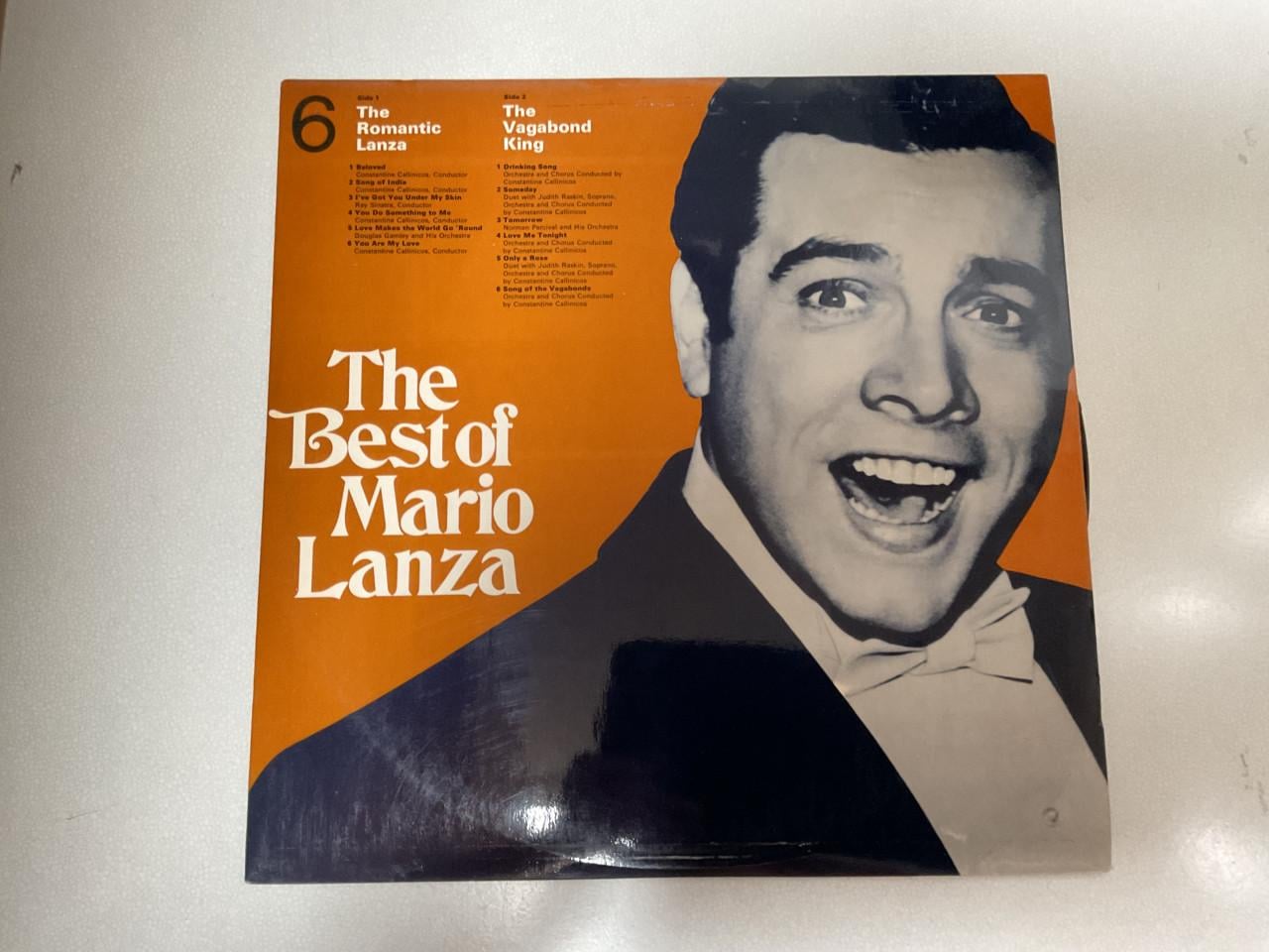 Verschillende LP’s.  Mozart, Mario Lanza, Thys van Leer etc.