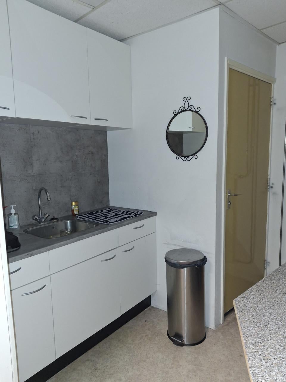 WINKELRUIMTE  VERBOUWEN TOT WONING?