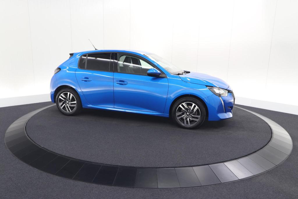 Peugeot 208 puretech 100 allure | trekhaak | camera | apple carplay | navig