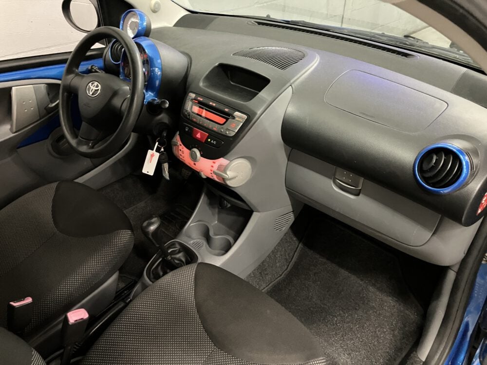 Toyota Aygo 1.0-12V Dynamic Blue