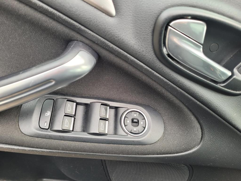 Ford Galaxy 1.6 scti trend business