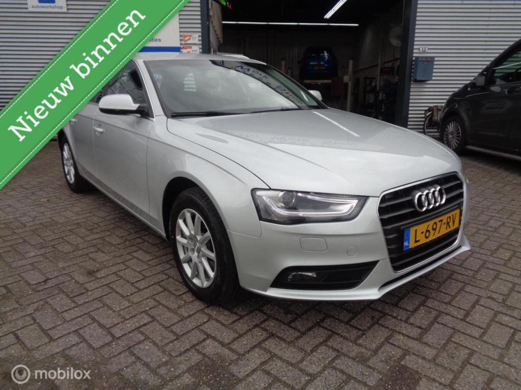 Audi A4 avant 1.8 tfsi/airco/lm velgen/stoelverw/afneembare trekhaak/pdc