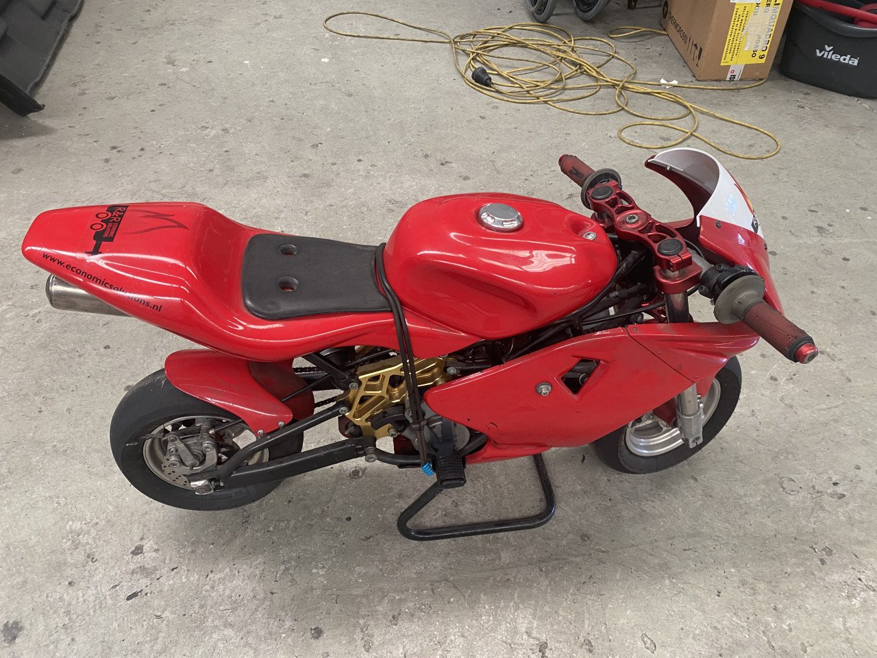 Water gekoelde mini bike