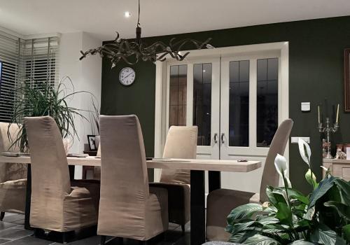 6 eetkamerstoelen merk Arx Jan des Bouvrie