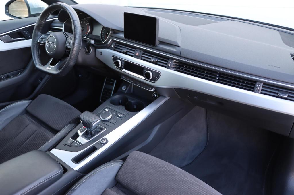 Audi A4 avant 35 tfsi s edition 150pk s tronic