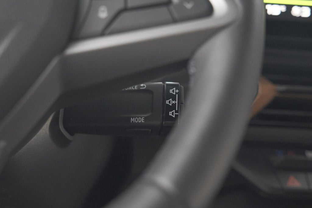 Dacia Duster mild hybrid 130 extreme | camera | apple carplay | parkeersens