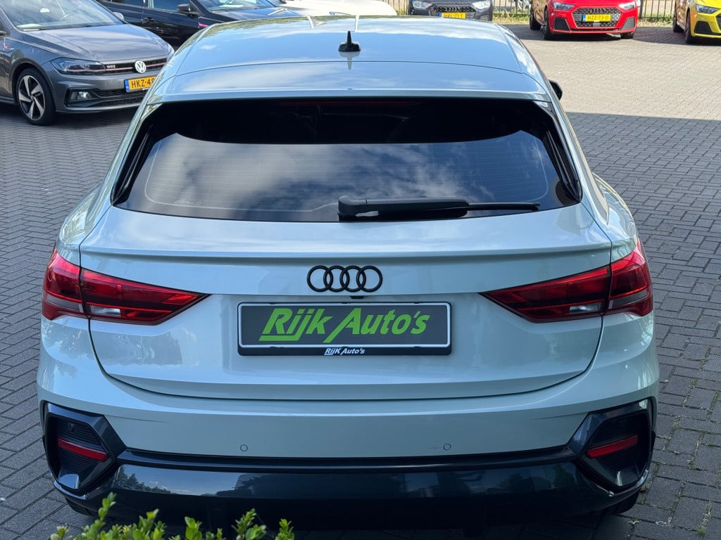 Audi Q3 sportback 35 tfsi pro line * leder * keyless * 360 camera * stoelve