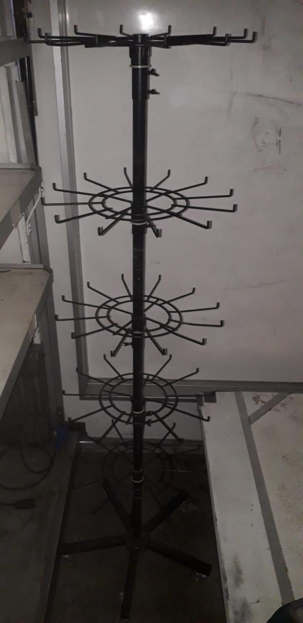 Draaibare winkel-display